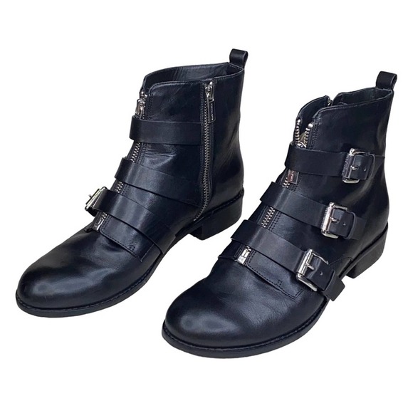 Michael Michael Kors Women’s Black Leather Buckle Side Zip Ankle Bootie Size 8.5 - Picture 3 of 9